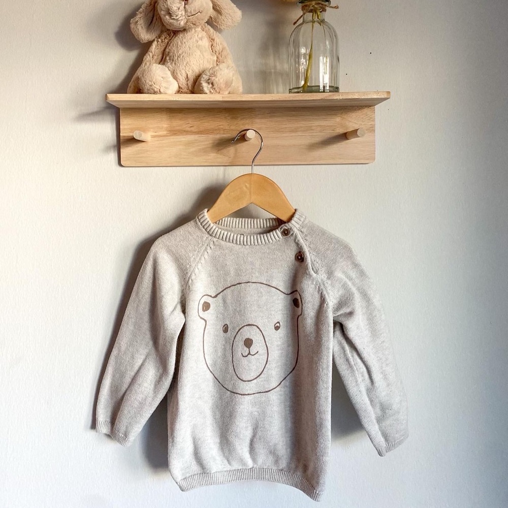 H&M Little Cubbie Sweater 🐻
